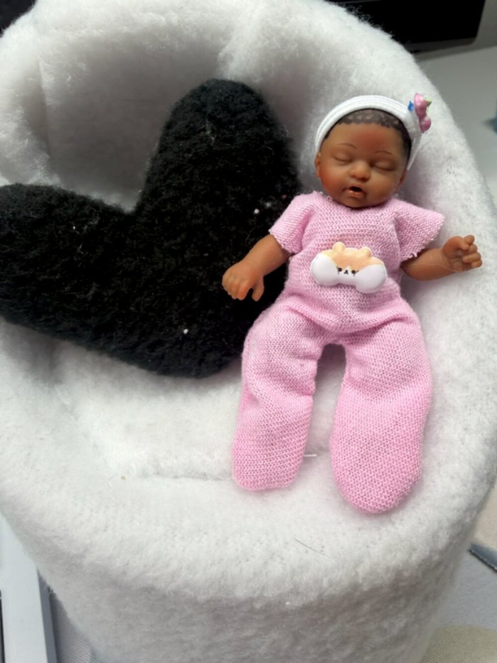 Jumpsuit + Cap For Mini Zuru Babies Series 2